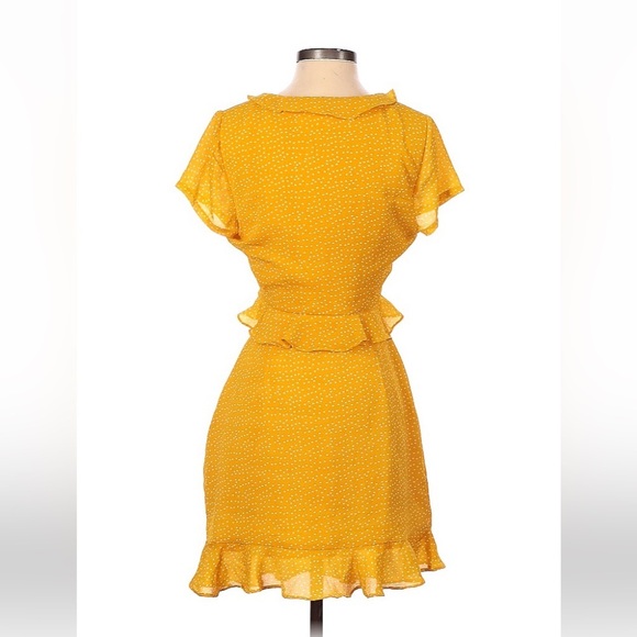 ALL IN FAVOR. Tie Front Midriff Dress - Picture 9 of 13